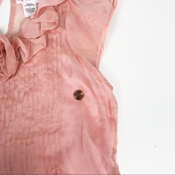 ModCloth | Ryu Capped Sleeve Top - Picture 7 of 7